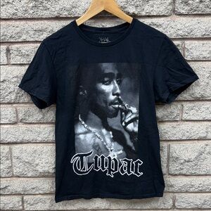 2Pac Graphic Tee in Black